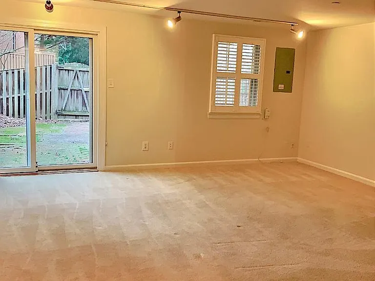 3100 Black Hickory Dr — Photo 15