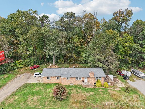 3rd image of 541 Paragon Pkwy
