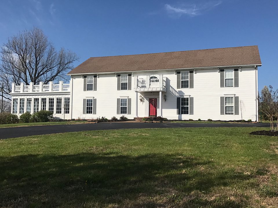 1st image of 952 Lewis Creek Ln