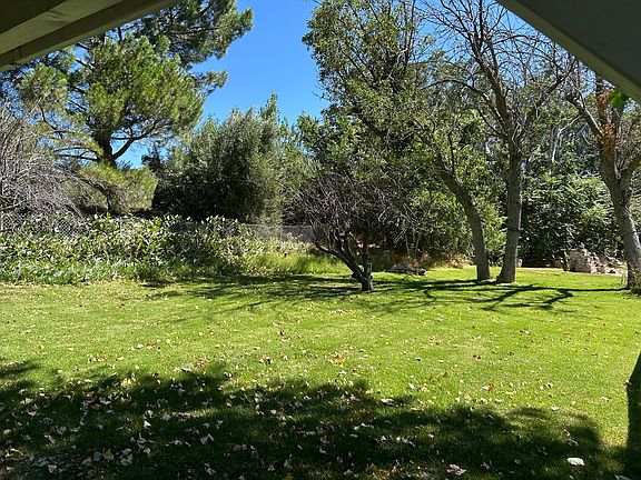 3rd image of 18257 1/2 Devere Ct