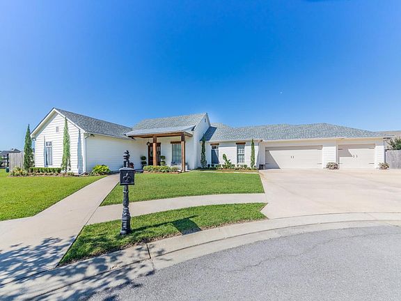 2nd image of 101 Monterey Dr