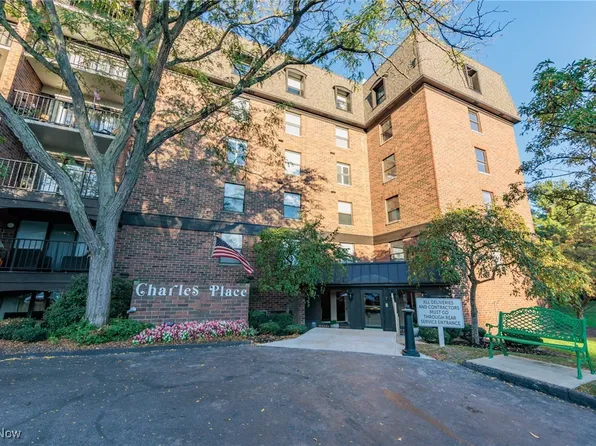 700 Brick Mill Run APT 204, Westlake, OH 44145