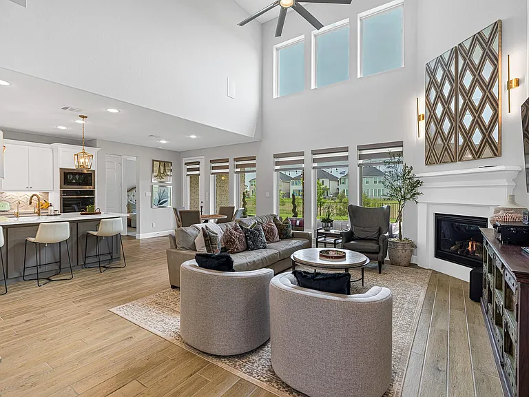5615 Logan Ridge Ln — Photo 13
