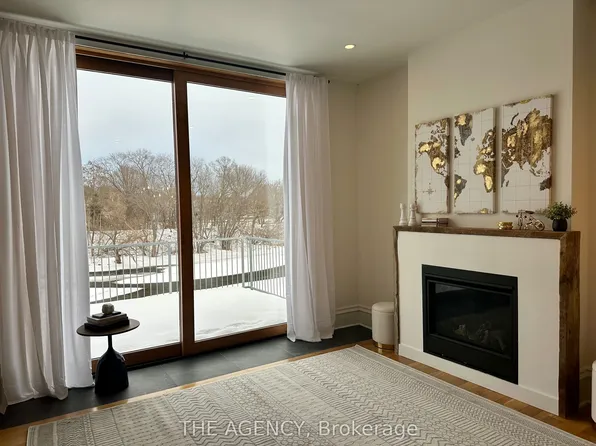 73 Grand River St N, Brant, ON N3L 2M3