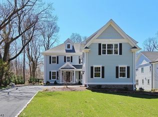 684 Springfield Ave, Summit, NJ 07901