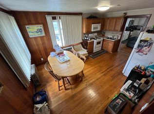 75 Brefni St, Amityville, NY 11701