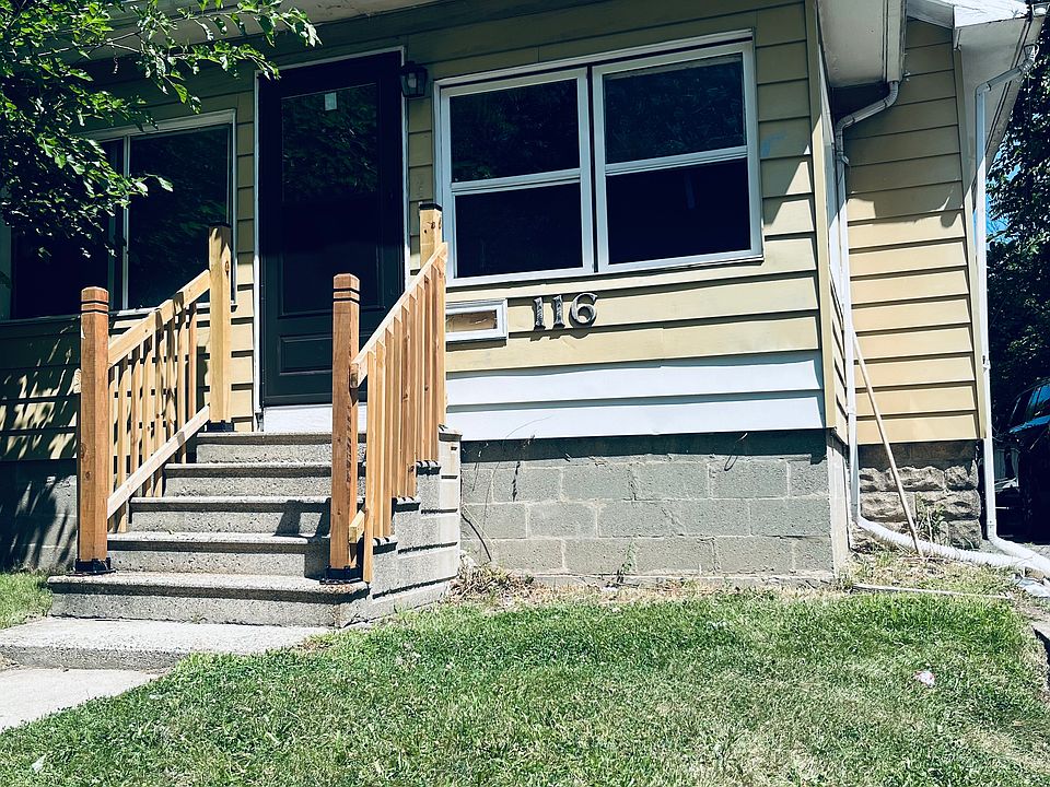 1st image of 116 W Beverly Ave