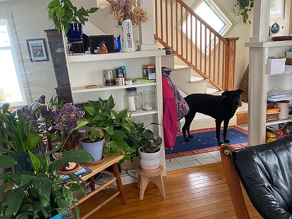 another view of the sitting room + stairs