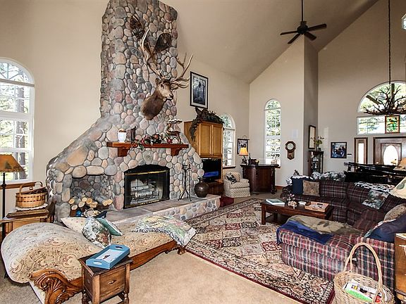 5th image of 26272 Walnut Hills Dr