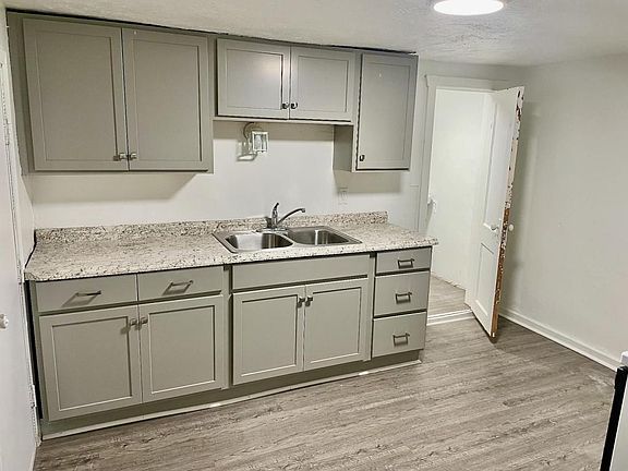 2nd image of 138 7th St APT 2