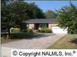 121 Brooks Ave, Meridianville, AL 35759