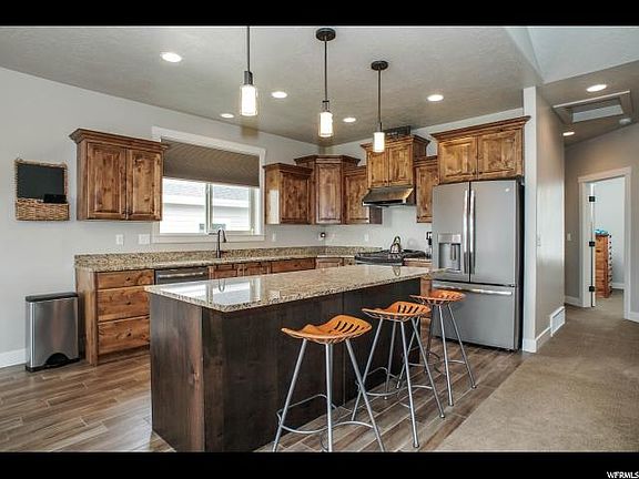 4th image of 5965 Fairfield Dr