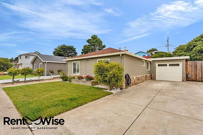 110 Cuesta Dr