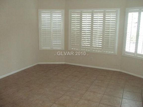 4th image of 4537 Weitzman Pl