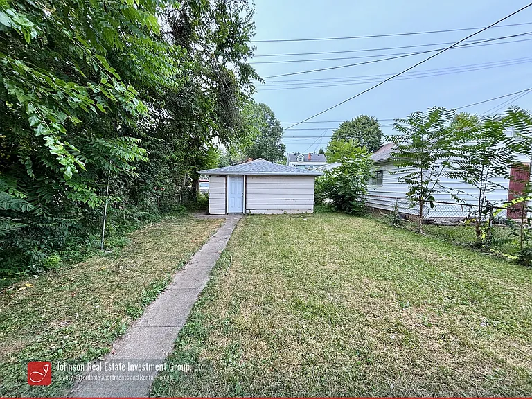 1815 Suman Ave — Photo 18