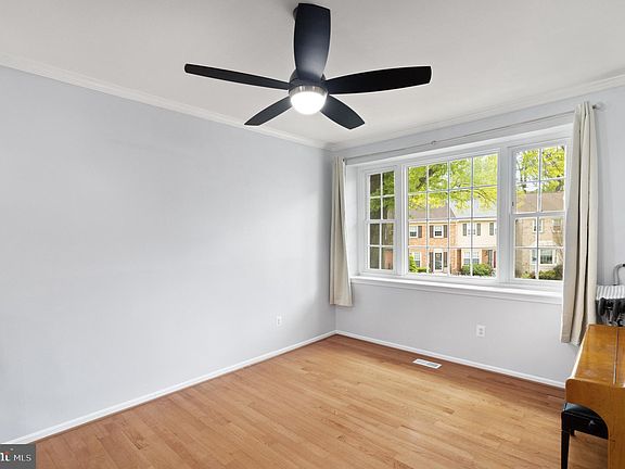 2nd image of 9977 Whitewater Dr