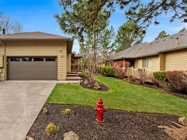 3031 NW Golf View Dr, Bend, OR 97703