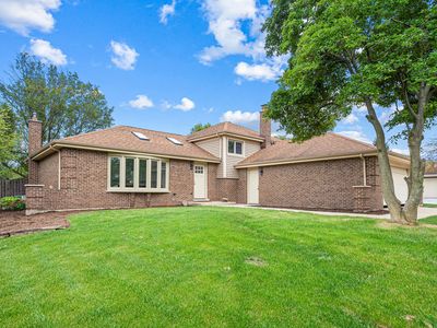 6901 Penner Ave, Downers Grove, IL, 60516