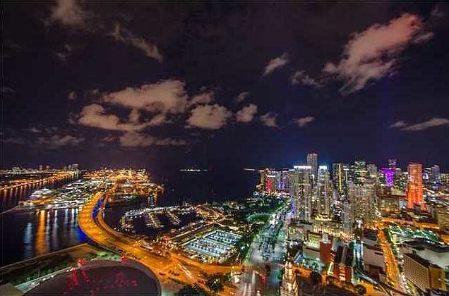 2nd image of 888 Biscayne Blvd APT 4608