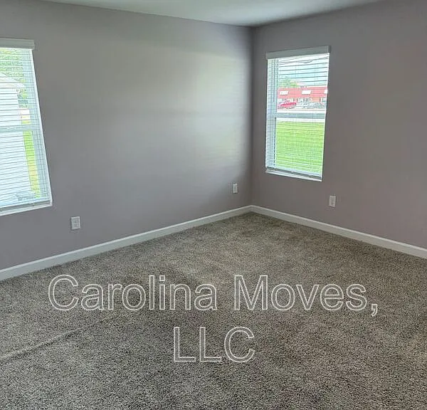 206 Telford Dr — Photo 13