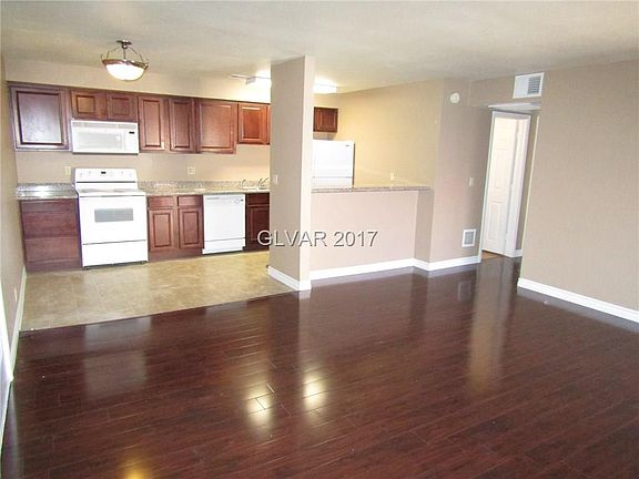 4th image of 5026 River Glen Dr Unit 164
