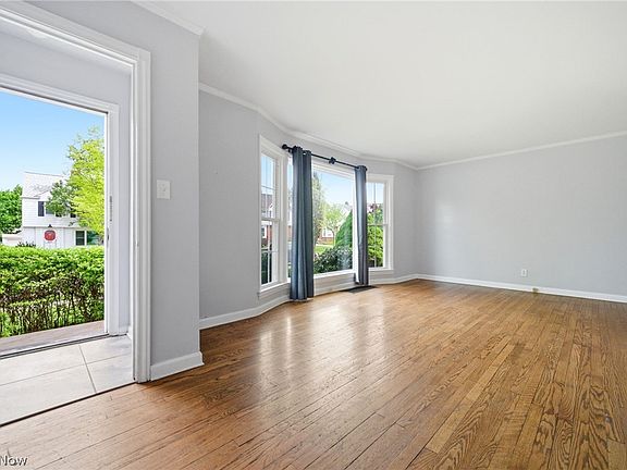 5th image of 4438 Baintree Rd