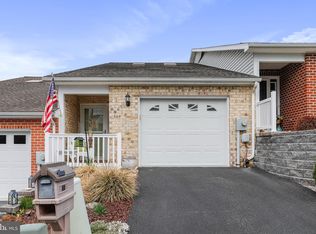 164 Ash Spring Ct, Waynesboro, PA 17268