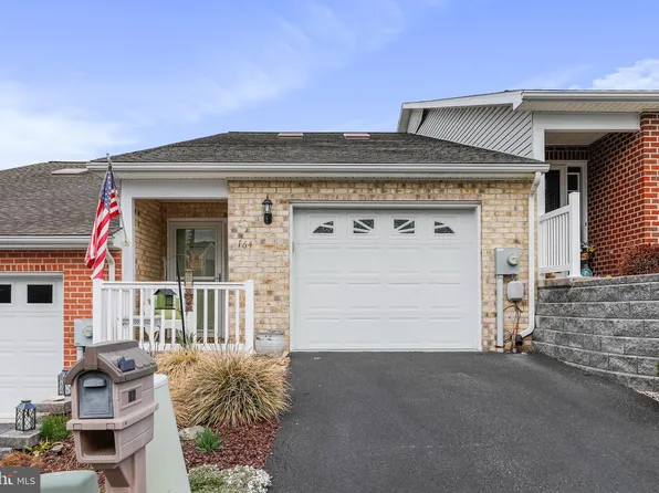 164 Ash Spring Ct, Waynesboro, PA 17268