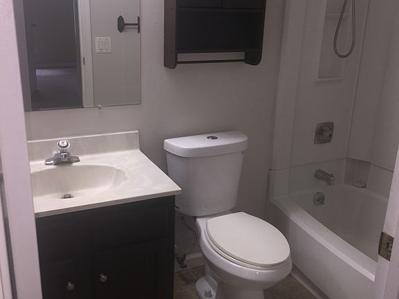 5th image of 6386 Amber Ct