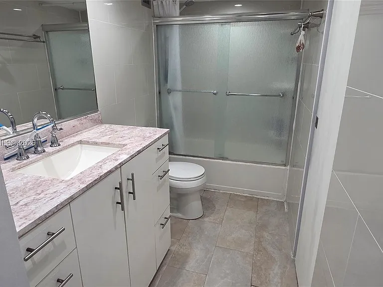 1351 NE Miami Gardens Dr #511E — Photo 8