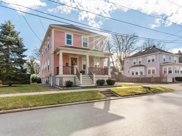 88 Burton St #2, Bristol, RI 02809