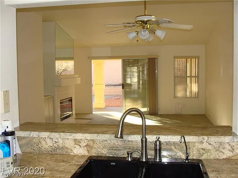 4845 Octavia Way — Photo 3