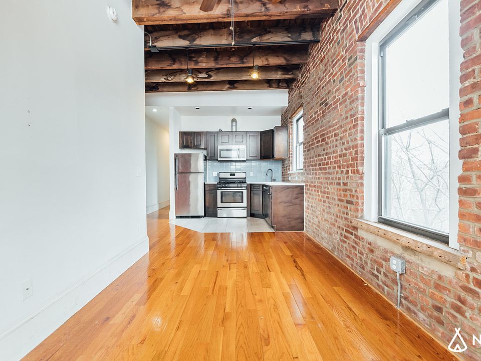 1st image of 629 Sterling Pl APT 3R