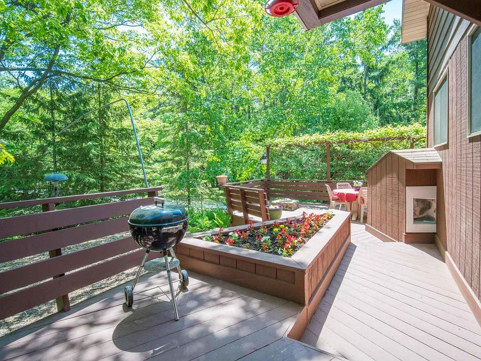 1st image of 5529 Evergreen Dr