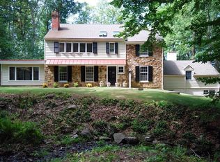 308 Echo Valley Ln, Newtown Square, PA 19073