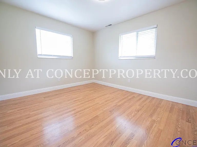 100 S Orchard Dr — Photo 68