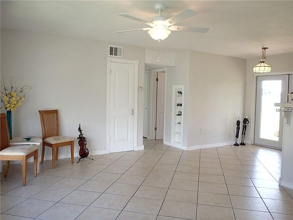 3rd image of 21365 Midway Blvd