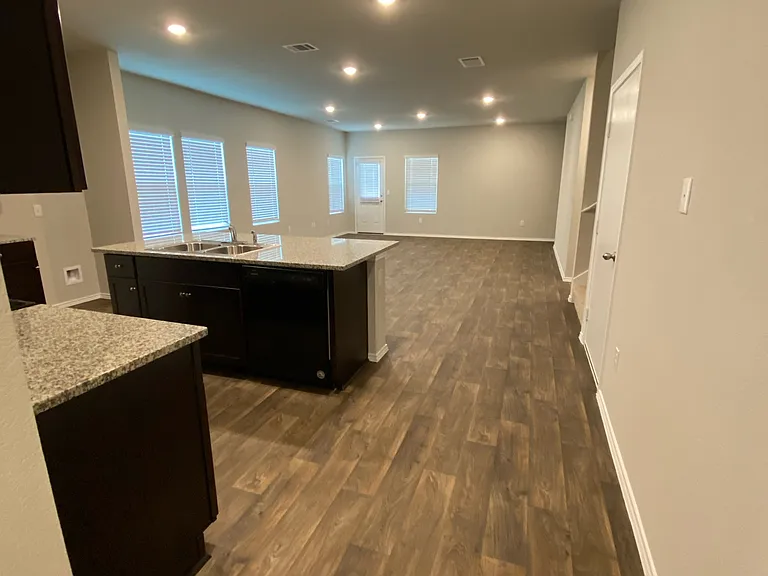 6121 Ronee Leah Dr — Photo 6