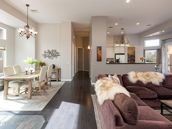 4th image of 5930 E La Privada Drive