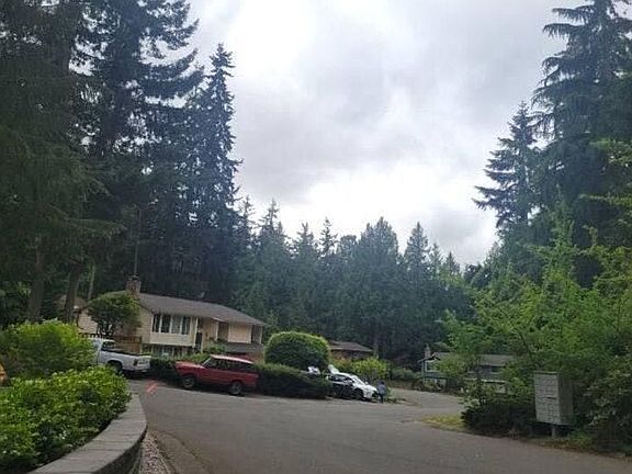 5th image of 5905 147th St SW