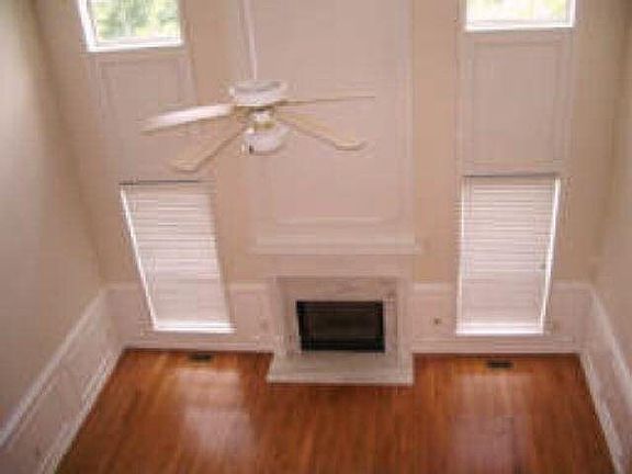 2nd image of 2652 Thornberry Pl