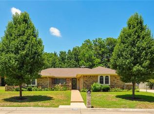 5924 Ed Coady Rd, Edgecliff Village, TX 76134