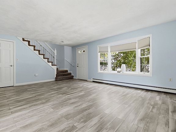 5th image of 2 Anderson Way Unit 2