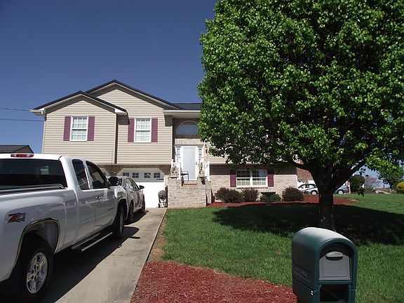 2nd image of 207 Chickasaw Cir