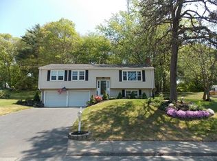 20 Purdue Dr, Milford, MA 01757