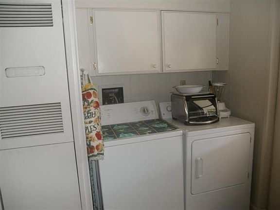 4th image of 90 Lora Way