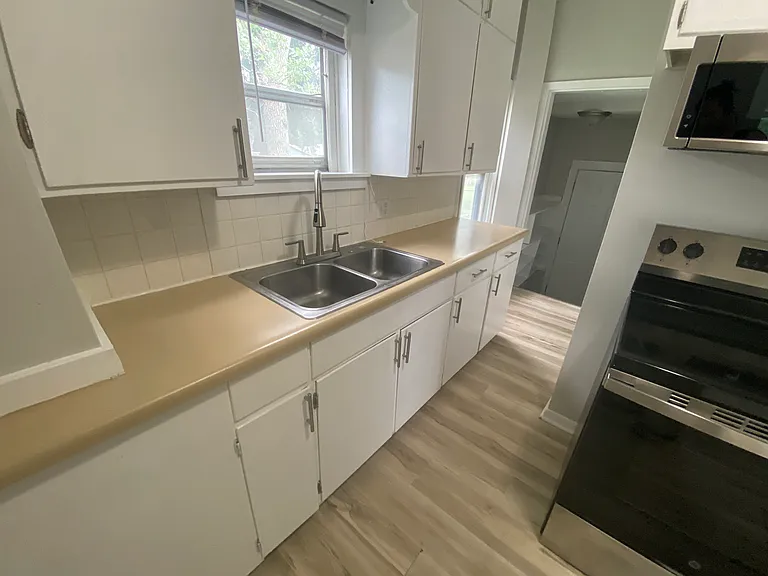 3931 Pioneers Blvd — Photo 7