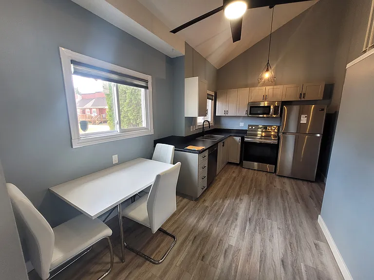 331 Pendygrasse Rd #14 — Photo 5