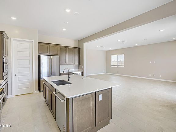 3rd image of 3739 E GALLATIN Way