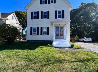 74 Oak St, Taunton, MA 02780
